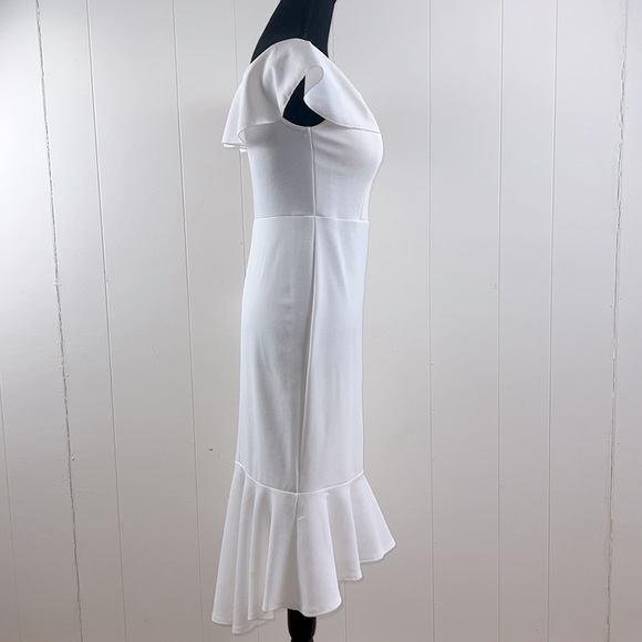 Off the shoulder Emerald Sundae midi dress in a ivory color. - Picture 4 of 8